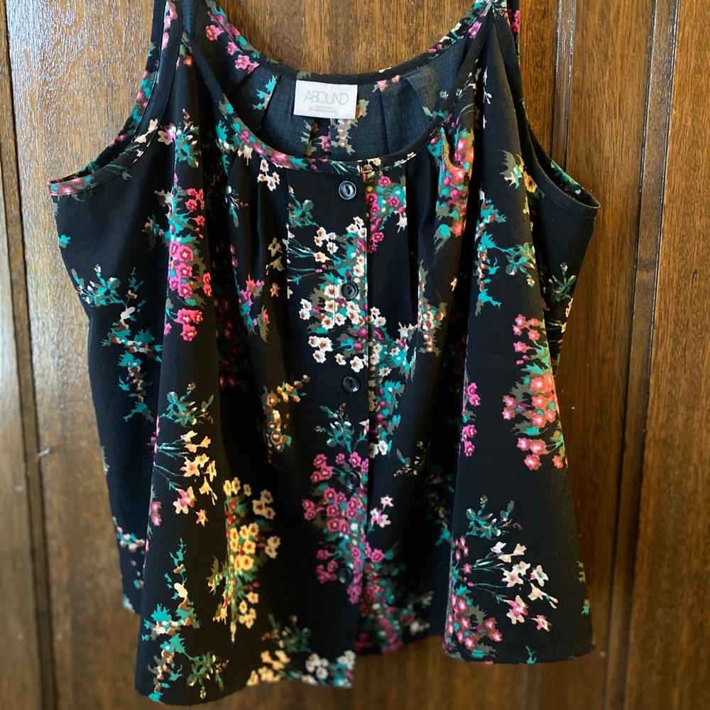 Floral tank